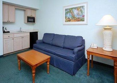 Cocoa Beach Suites Hotel , FL 32931 near Port Canaveral Cruise View Point 5