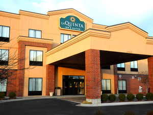 La Quinta Inn And Suites Springfield Airport Plaza