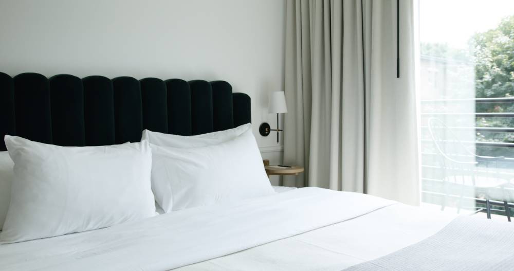 Longfellow Hotel 5