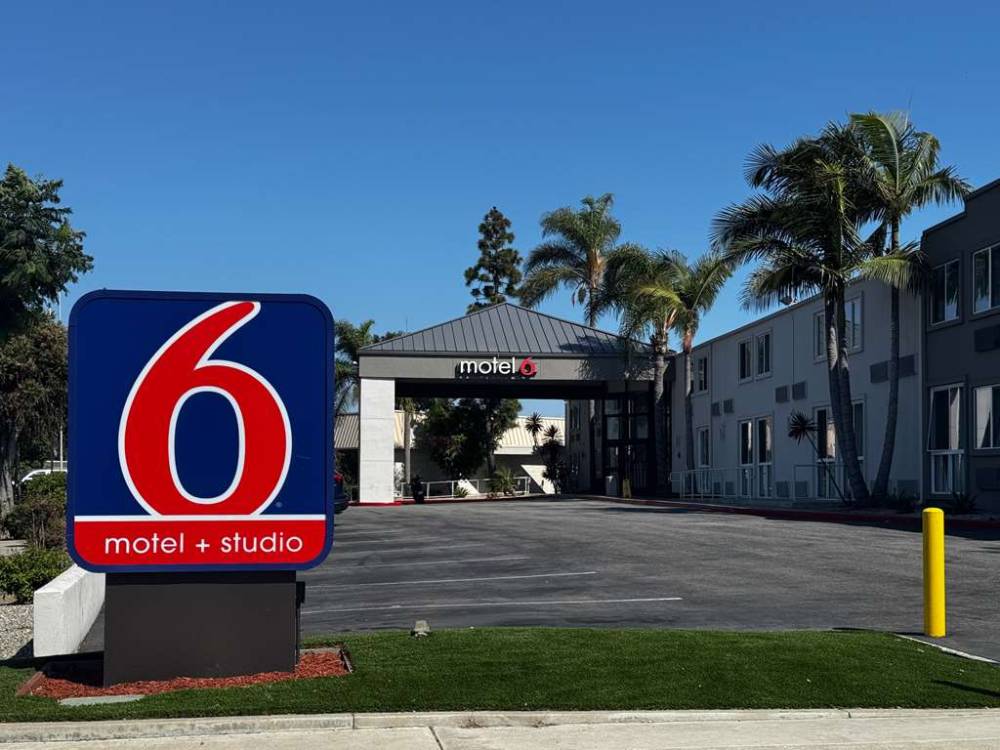 Studio 6 Suites Carson, Ca